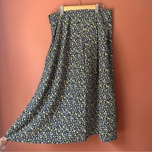Dazy Ditsy Floral High Waisted Midi Skirt - XL